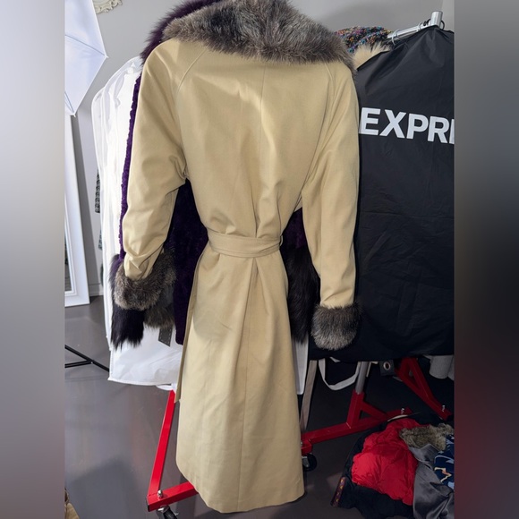 Country pacer tan real fur coat - Picture 4 of 9